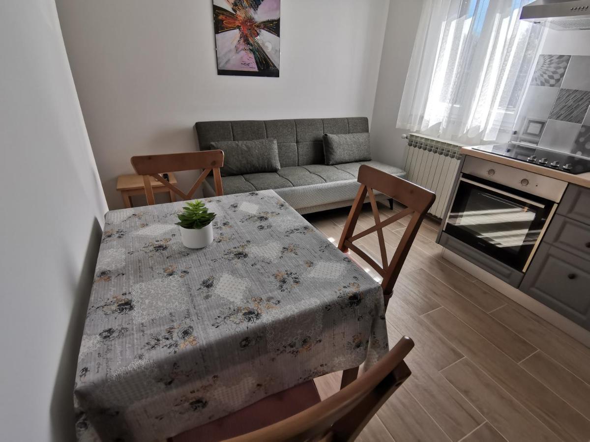 Ferienwohnung Apartman Marijeta Mošćenička Draga Exterior foto